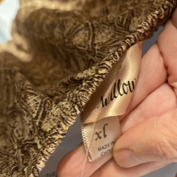 Buckle Willow Root Blouse - Picture 8 of 9